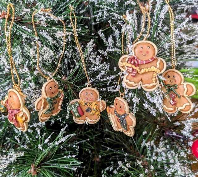 Gingerbread Man Ornaments — Set of 6